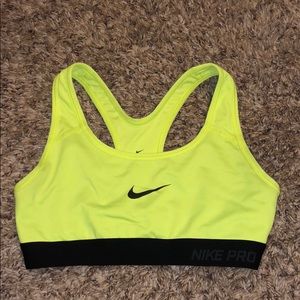 nike sports bra